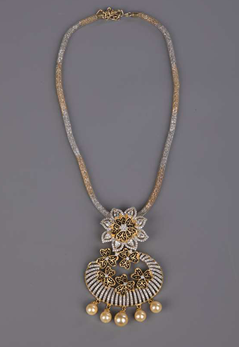 laality-uk-aliya-gold-necklace-set-accessories