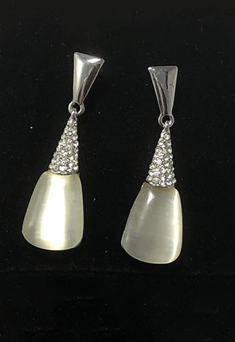 laality-uk-pearl-drop-earrings-accessories-uk