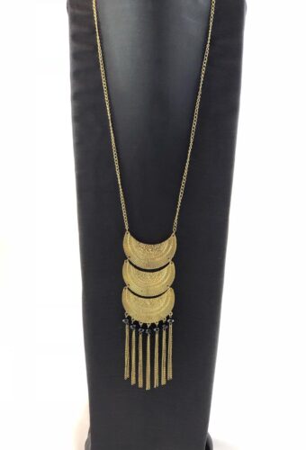 laality-uk-gold-three-tier-necklace-accessories